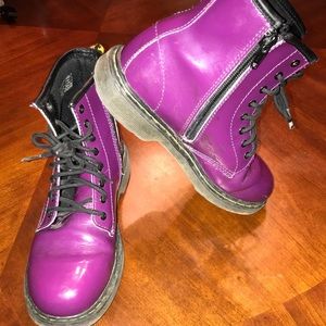 Purple patent Dr Martens